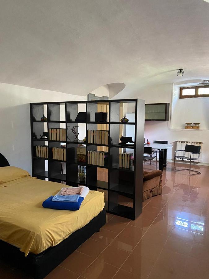 La Casa Al Lago 2 Оменья Экстерьер фото